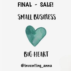 FOREVER YOUNG ~ Women’s black embossed all weather utility rain booties size 8